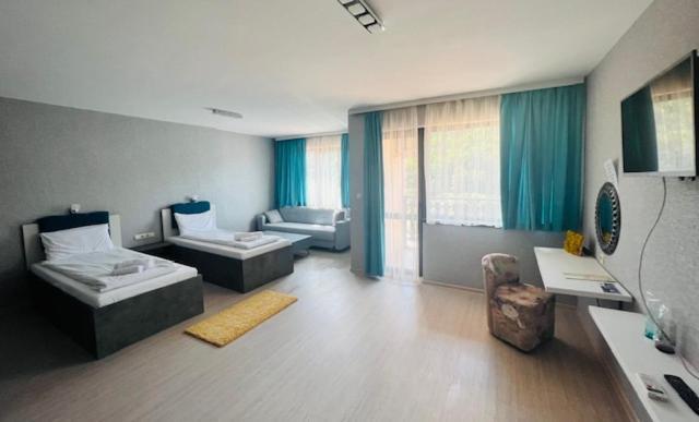 Tryavna Lake Hotel & Spa エクステリア 写真