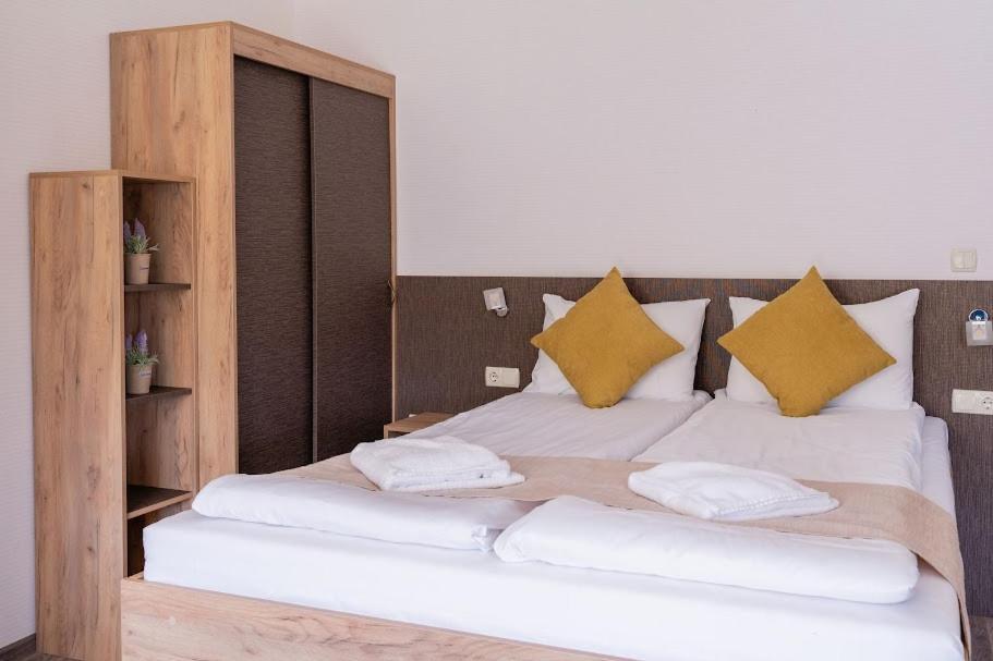 Tryavna Lake Hotel & Spa エクステリア 写真