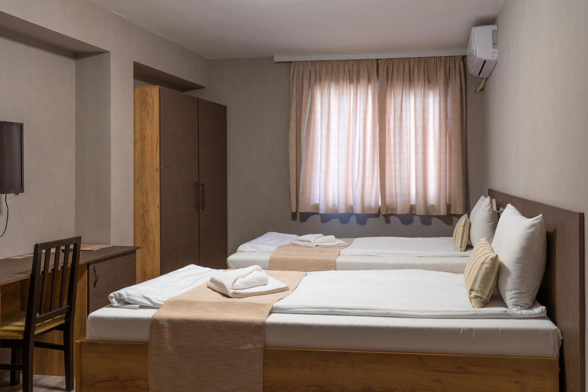 Tryavna Lake Hotel & Spa エクステリア 写真