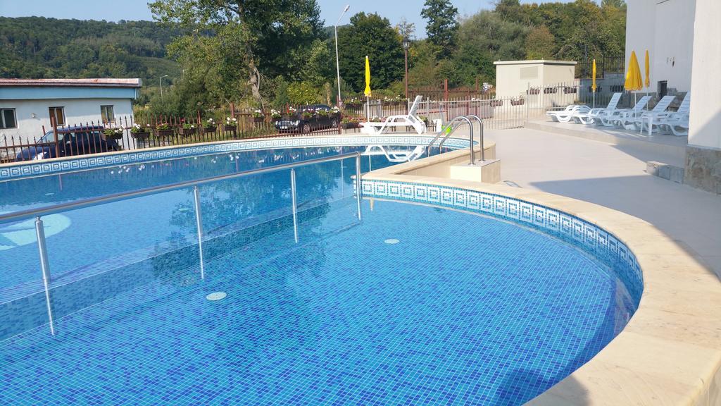 Tryavna Lake Hotel & Spa エクステリア 写真
